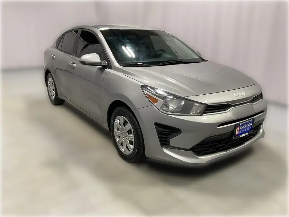 2022 Kia Rio S iVT's photo