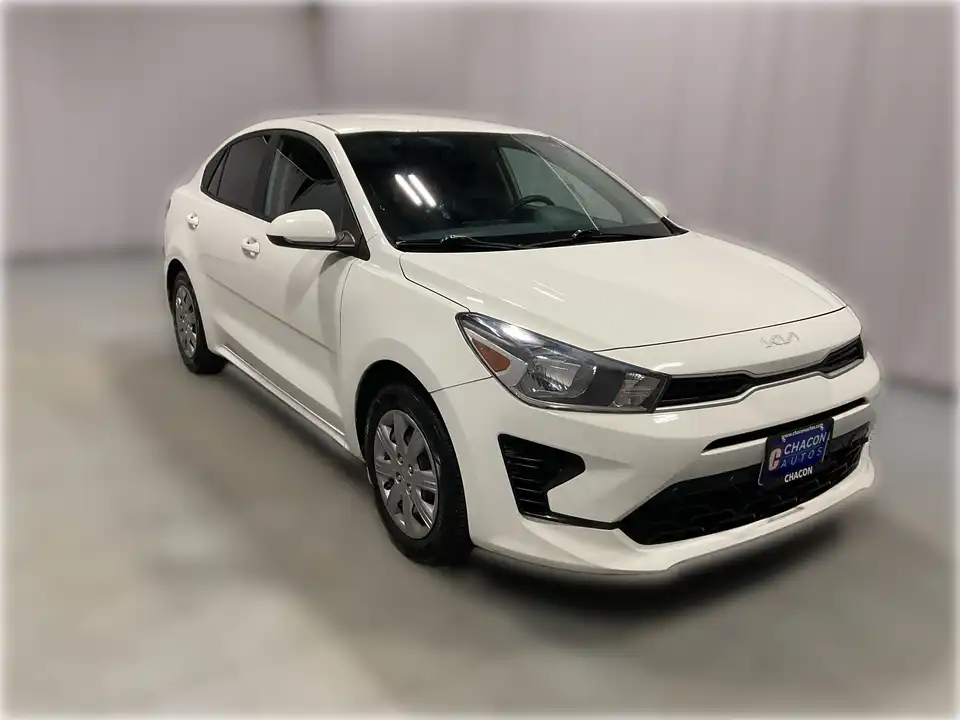 2022 Kia Rio S iVT's photo