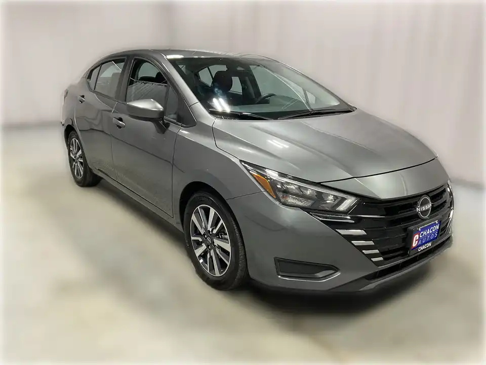2025 Nissan Versa 1.6 SV CVT's photo