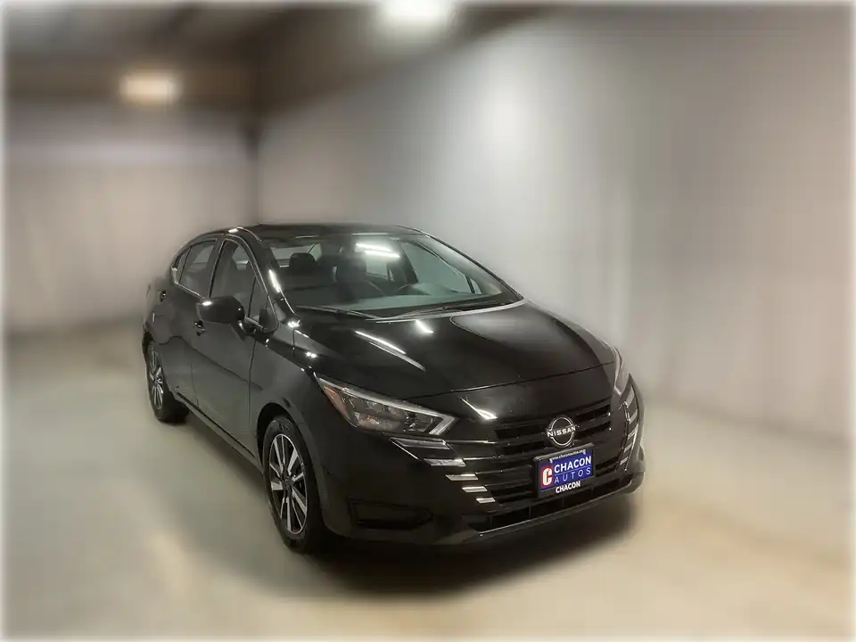 2025 Nissan Versa 1.6 SV CVT's photo