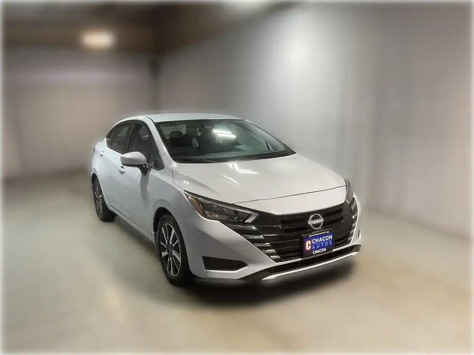 2025 Nissan Versa 1.6 SV CVT's photo