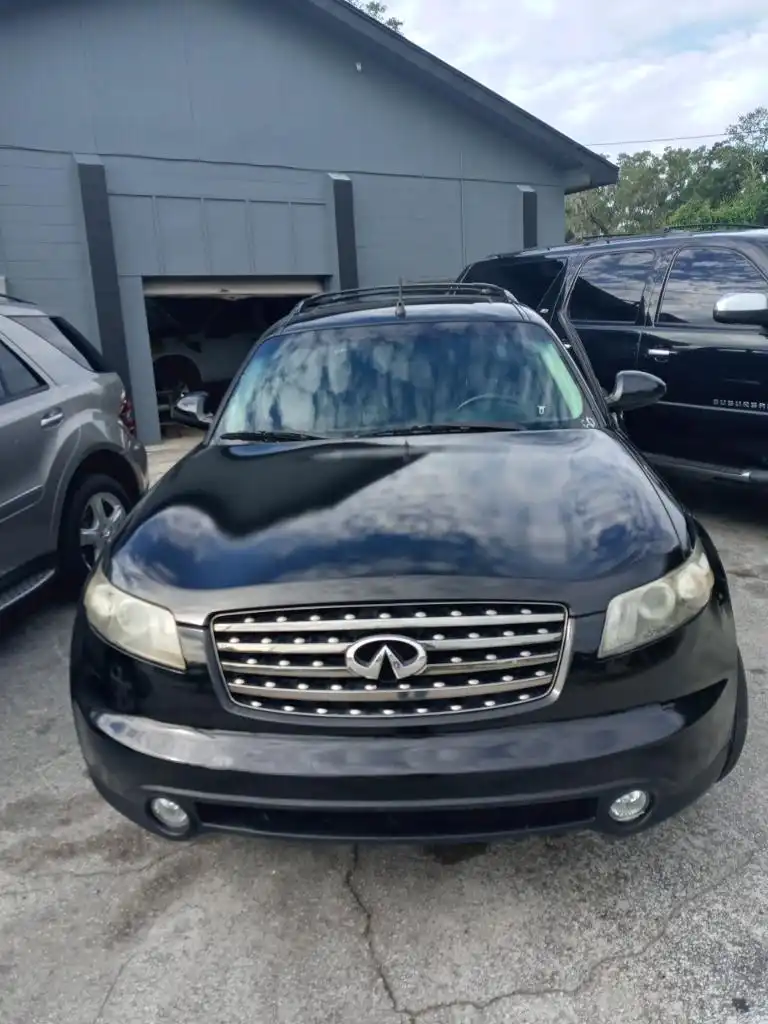 2005 INFINITI FX 35 RWD w/Touring & Sport Package's photo