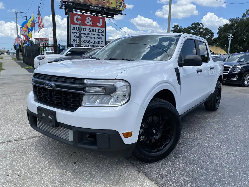 2024 Ford Maverick XLT AWD's photo