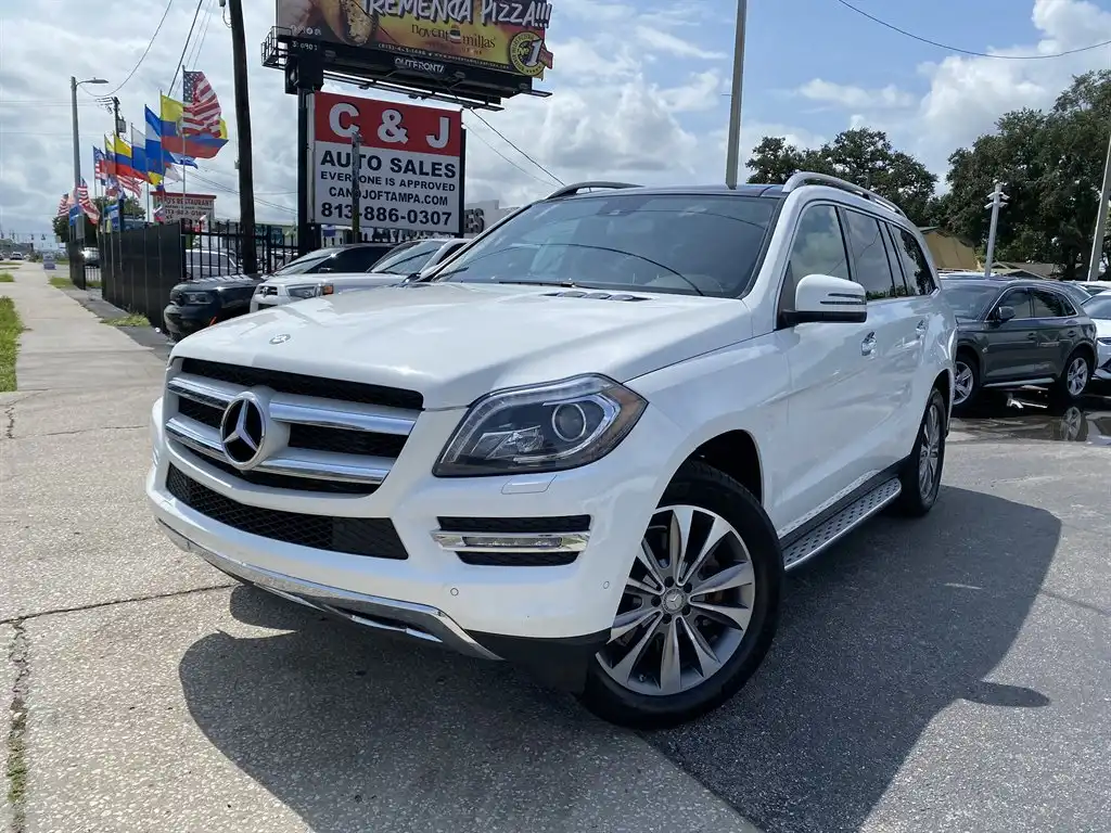 2015 Mercedes-Benz GL-Class GL350 BlueTEC's photo