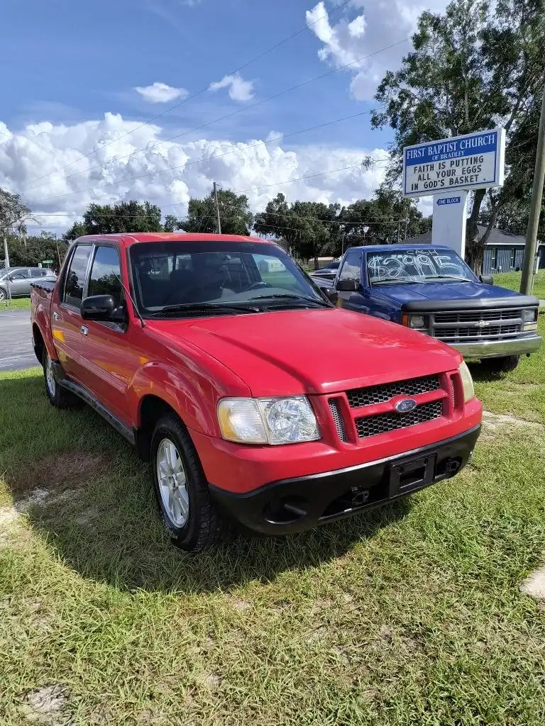 2005 Ford Explorer XLS Auto's photo