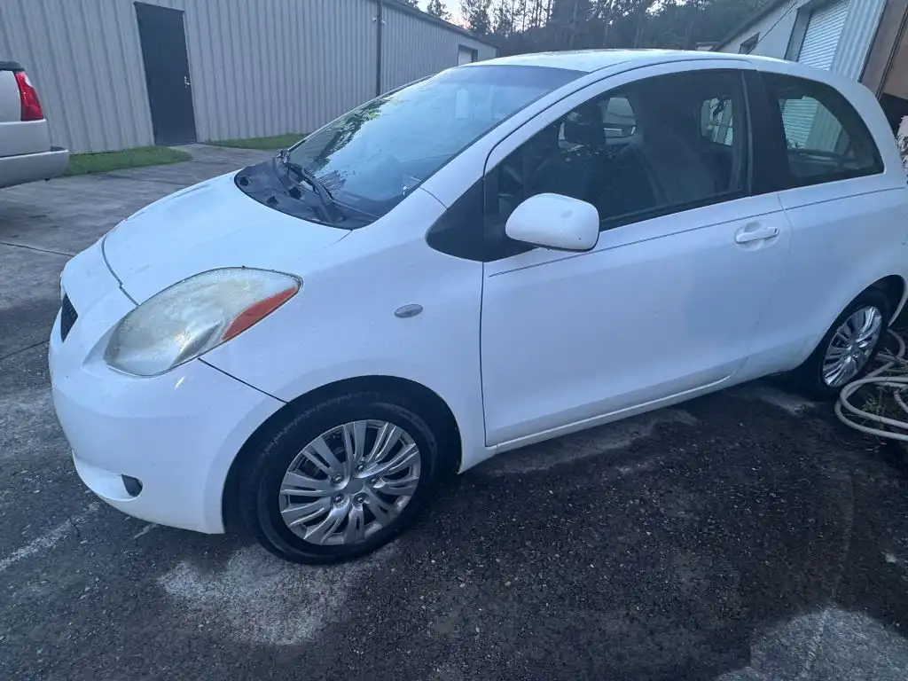 2008 Toyota Yaris 3-Door Liftback AT's photo