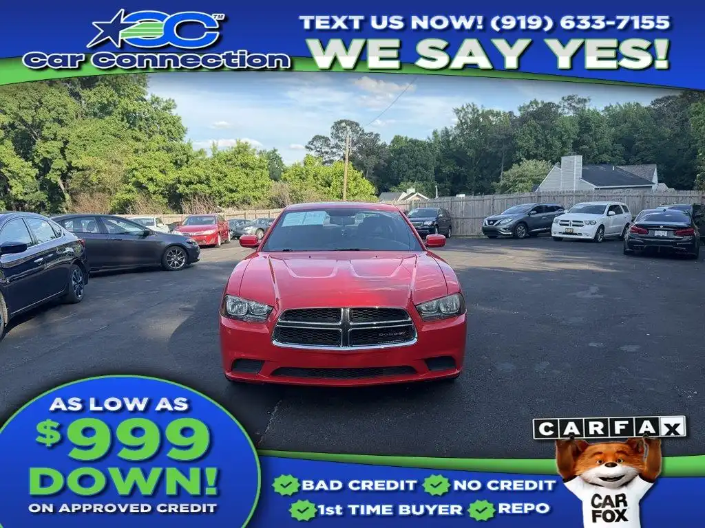 2014 Dodge Charger SE's photo