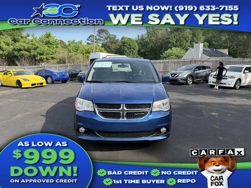 2011 Dodge Grand Caravan Crew FWD's photo