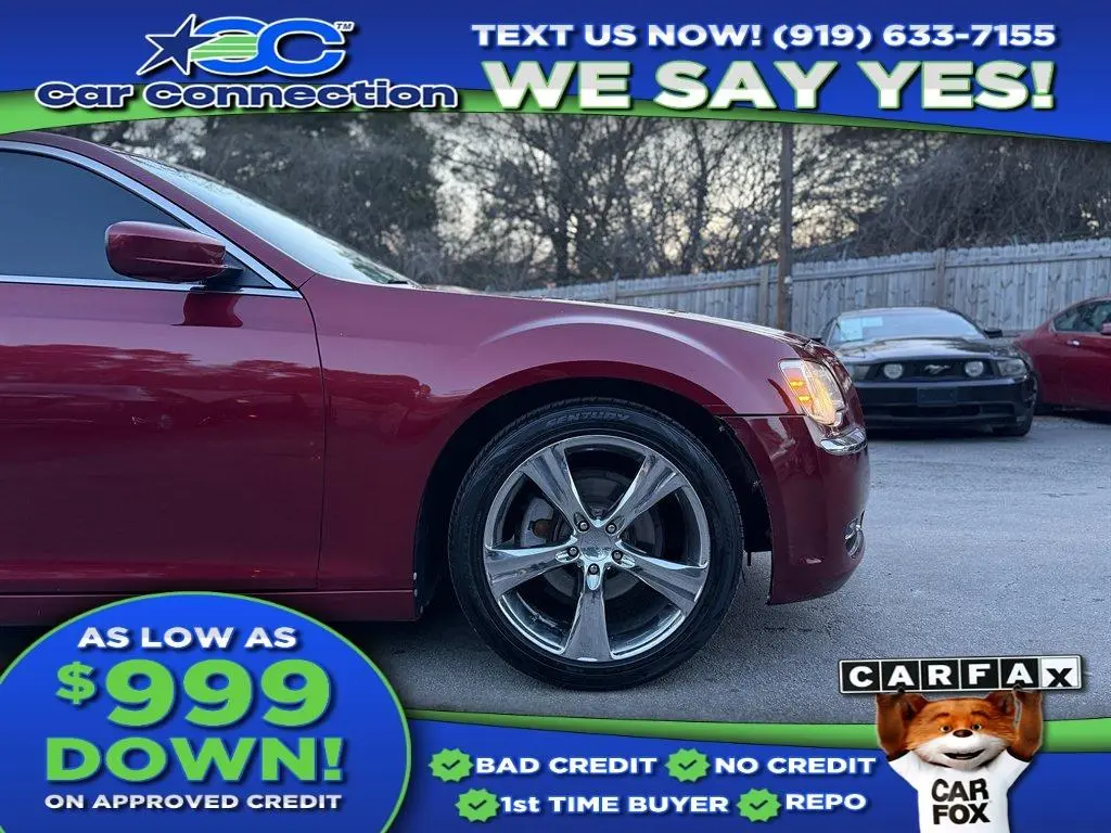 2013 Chrysler 300 Base photo 5