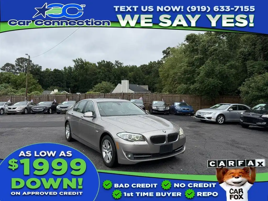 2013 BMW 5 Series 528i xDrive Sedan's photo