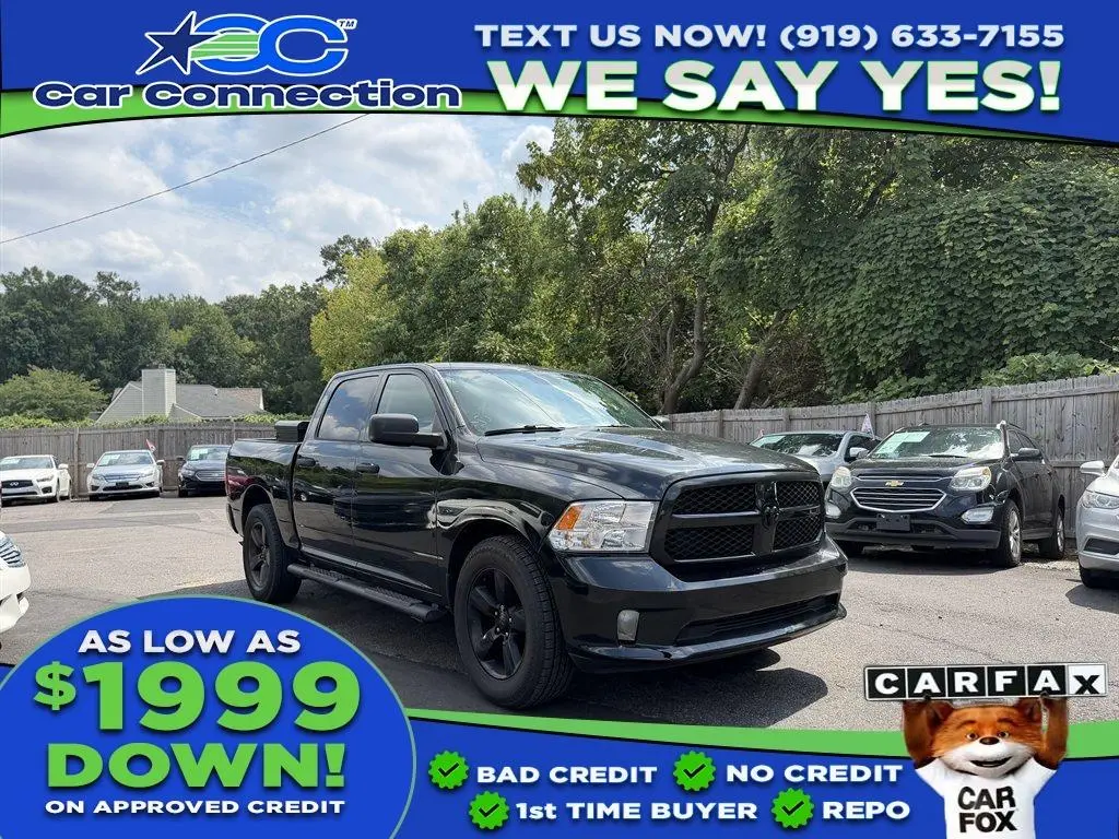 2016 RAM 1500 Express Crew Cab 5'7 photo 5