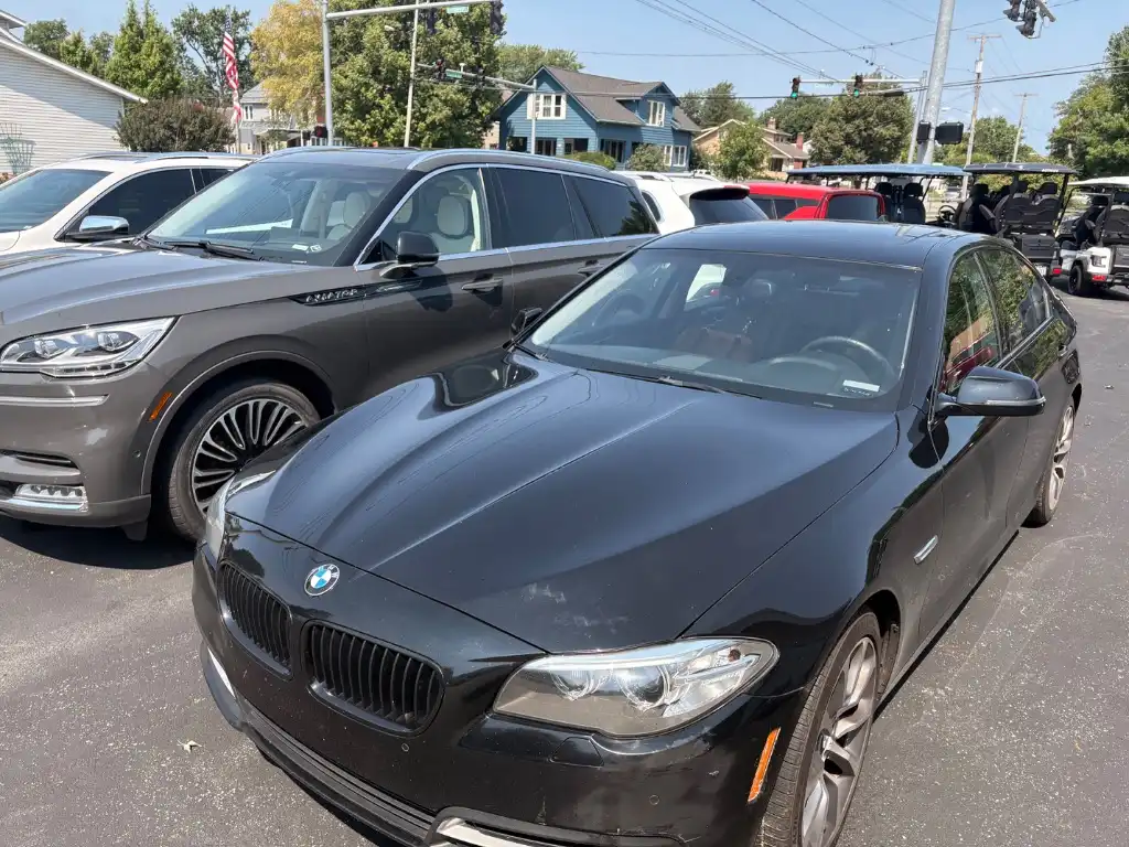 2016 BMW 5 Series 528i xDrive Sedan M Sport Line's photo
