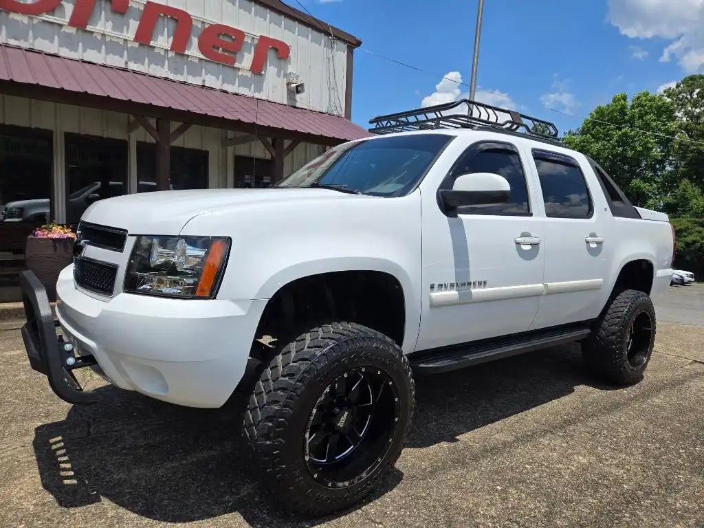 2009 Chevrolet Avalanche 2WD Avalanche LT2's photo