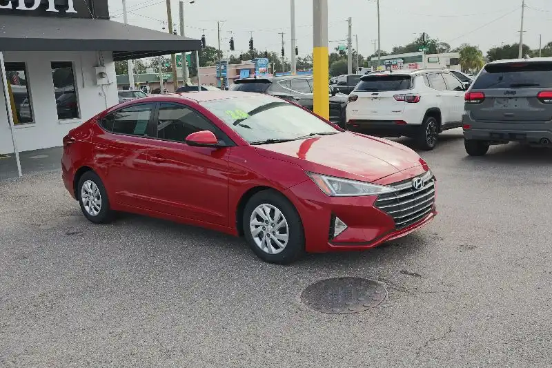 2020 Hyundai Elantra 2.0 SE A/T's photo