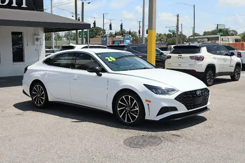 2020 Hyundai Sonata SEL Plus's photo