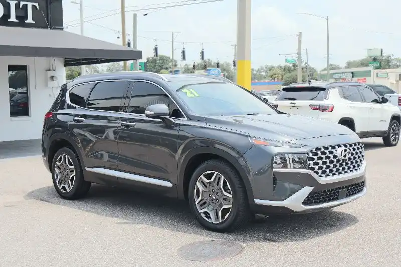 2021 Hyundai Santa Fe Limited 2.5's photo