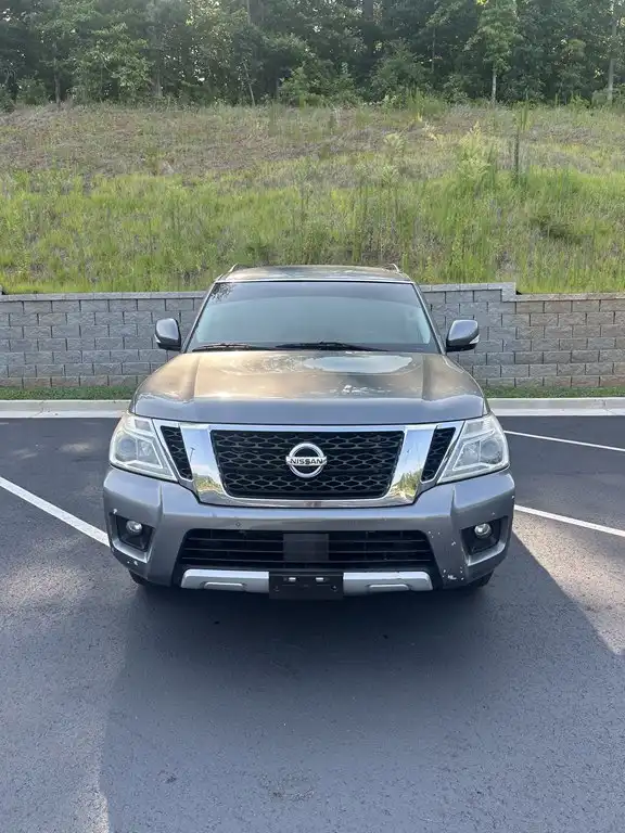 2017 Nissan Armada SV 4X2's photo