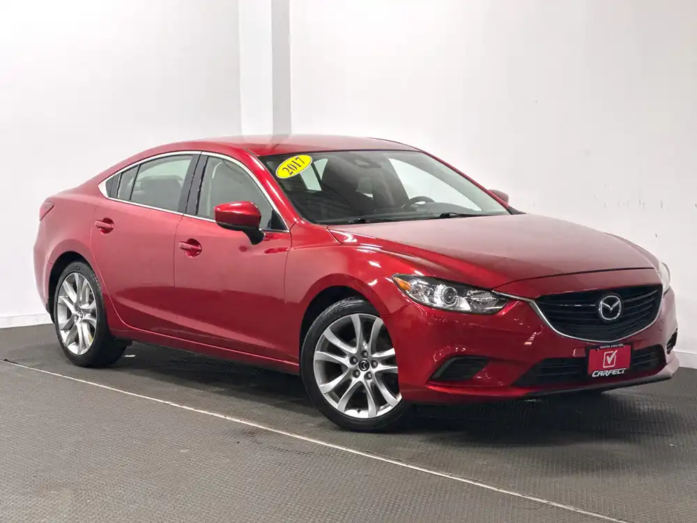 2017 Mazda EZ-6 i Touring Auto's photo