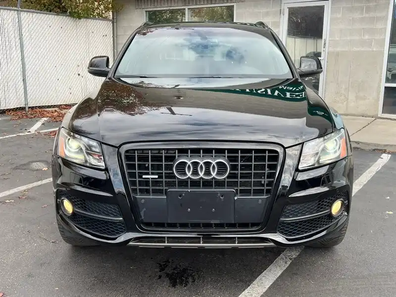 2012 Audi Q5 3.2 Premium Plus quattro Tiptronic's photo