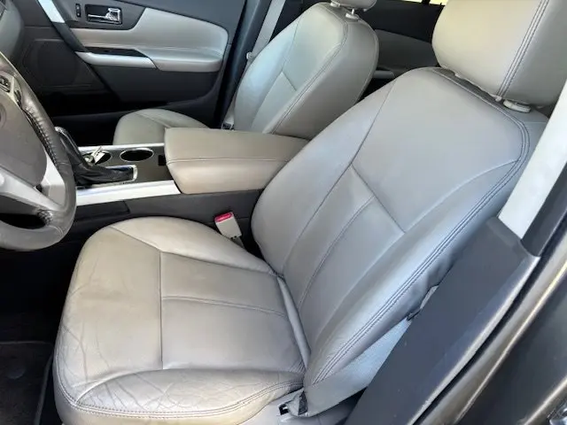 2013 Ford Edge SEL photo 5