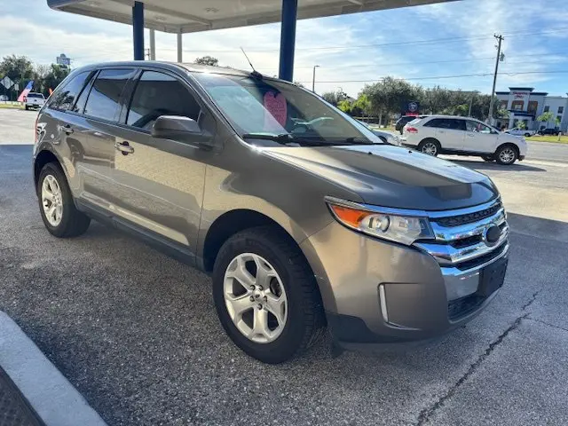 2013 Ford Edge SEL photo 3