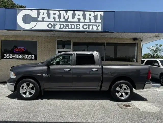 2014 RAM 1500 SLT Crew Cab's photo
