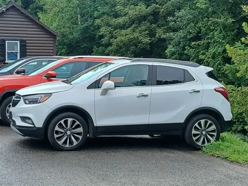 2018 Buick Encore Essence AWD's photo