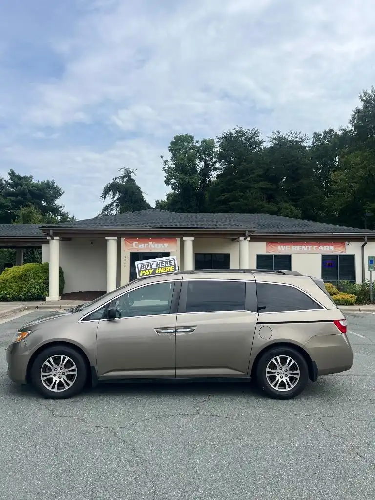 2012 Honda Odyssey EX's photo