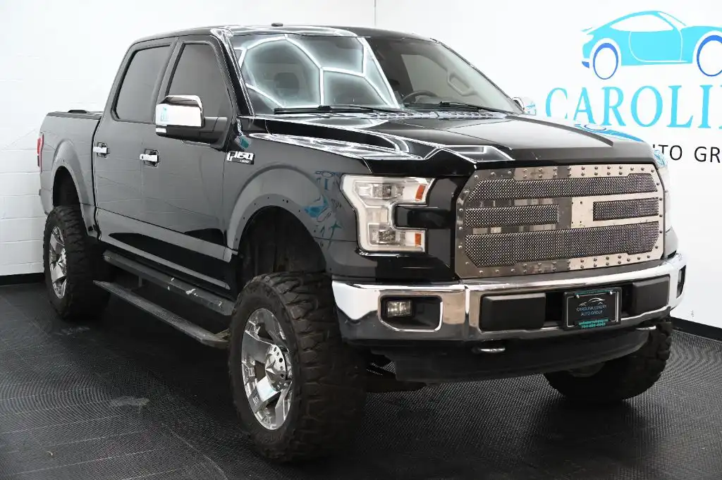 2016 Ford F-150 Lariat 4x4 SuperCrew 145 in's photo