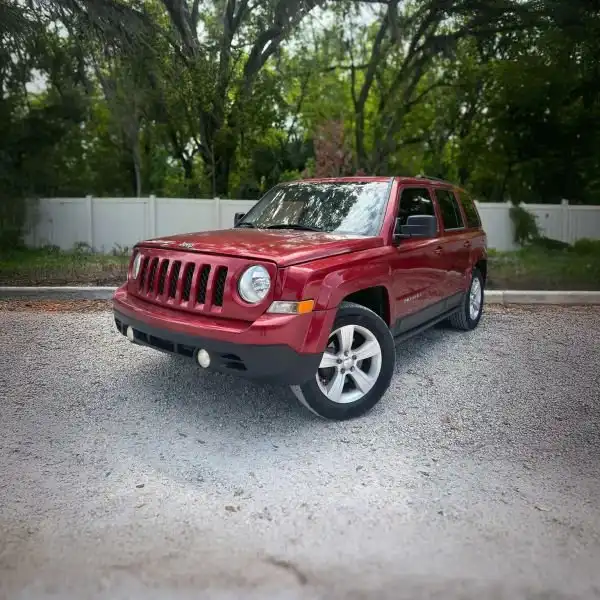 2015 Jeep Patriot Latitude's photo