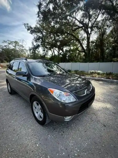 2010 Hyundai Veracruz Limited's photo