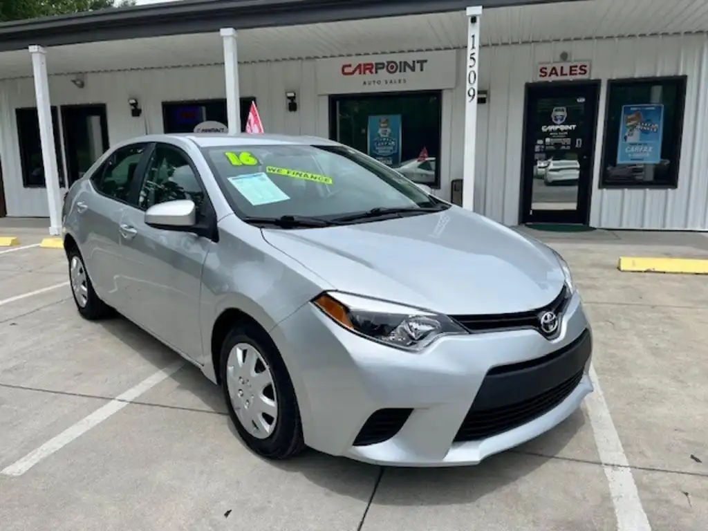 2016 Toyota Corolla L AT's photo