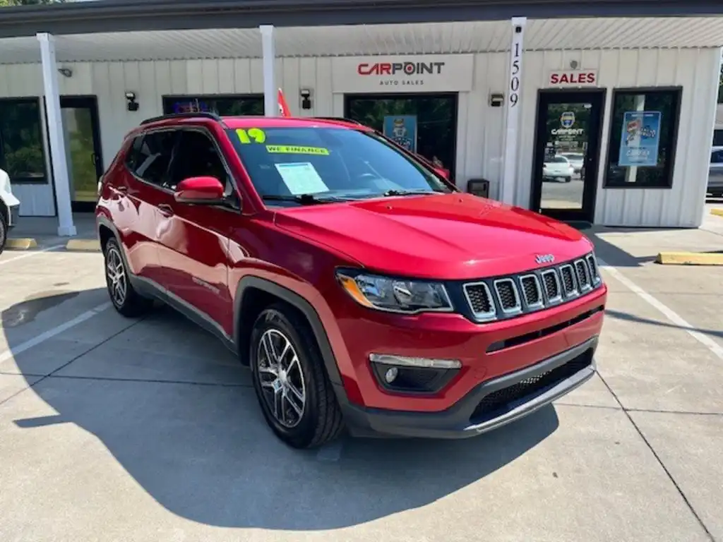 2019 Jeep Compass Sun & Wheel's photo