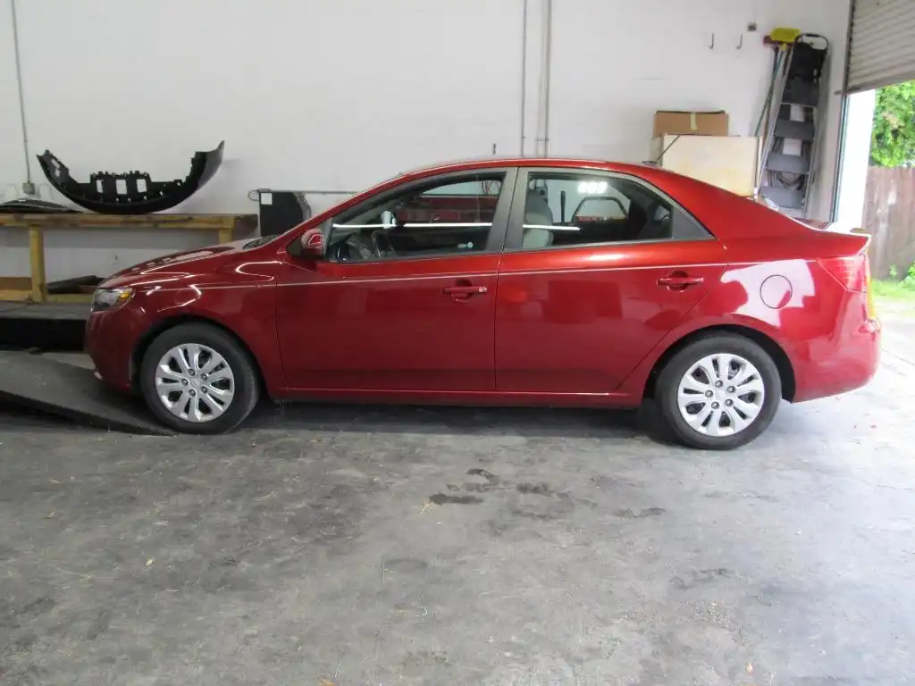 2012 Kia Forte EX AT's photo