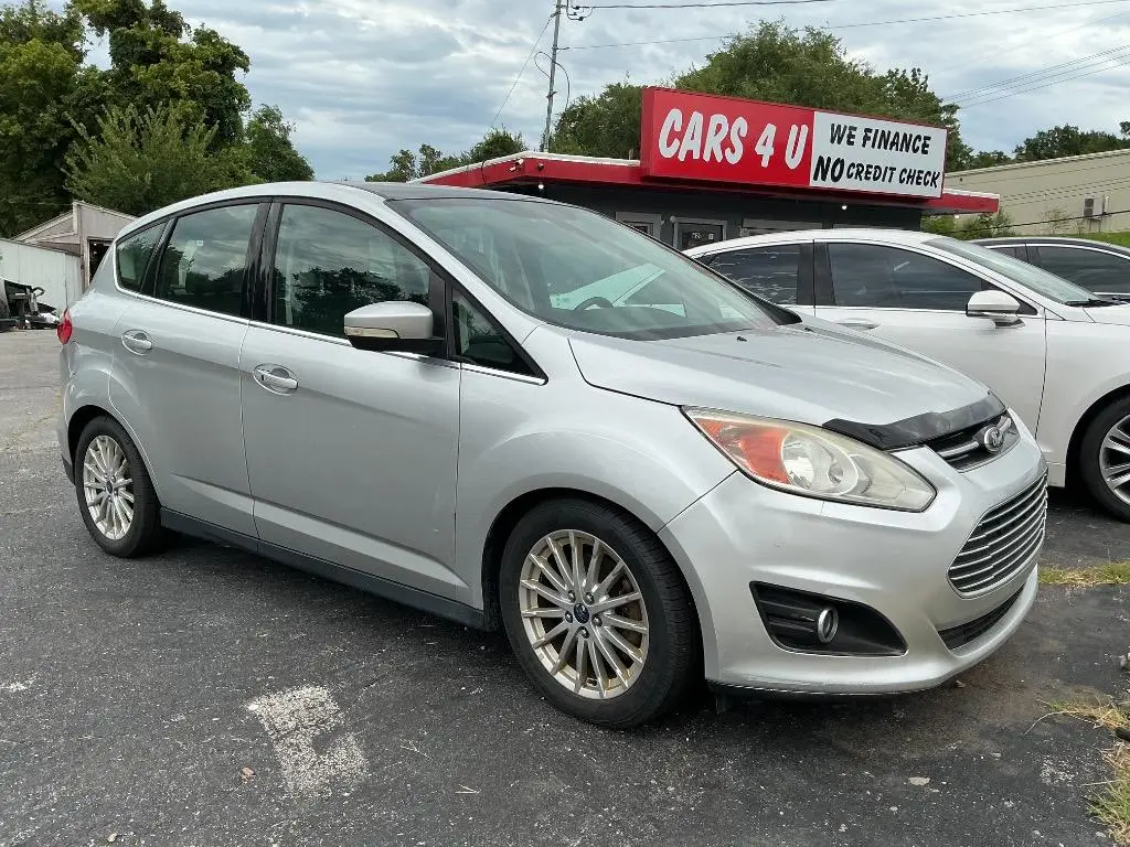 Vehicle Image 2