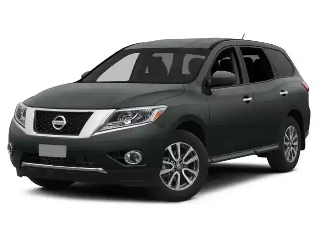 2015 Nissan Pathfinder S FWD's photo