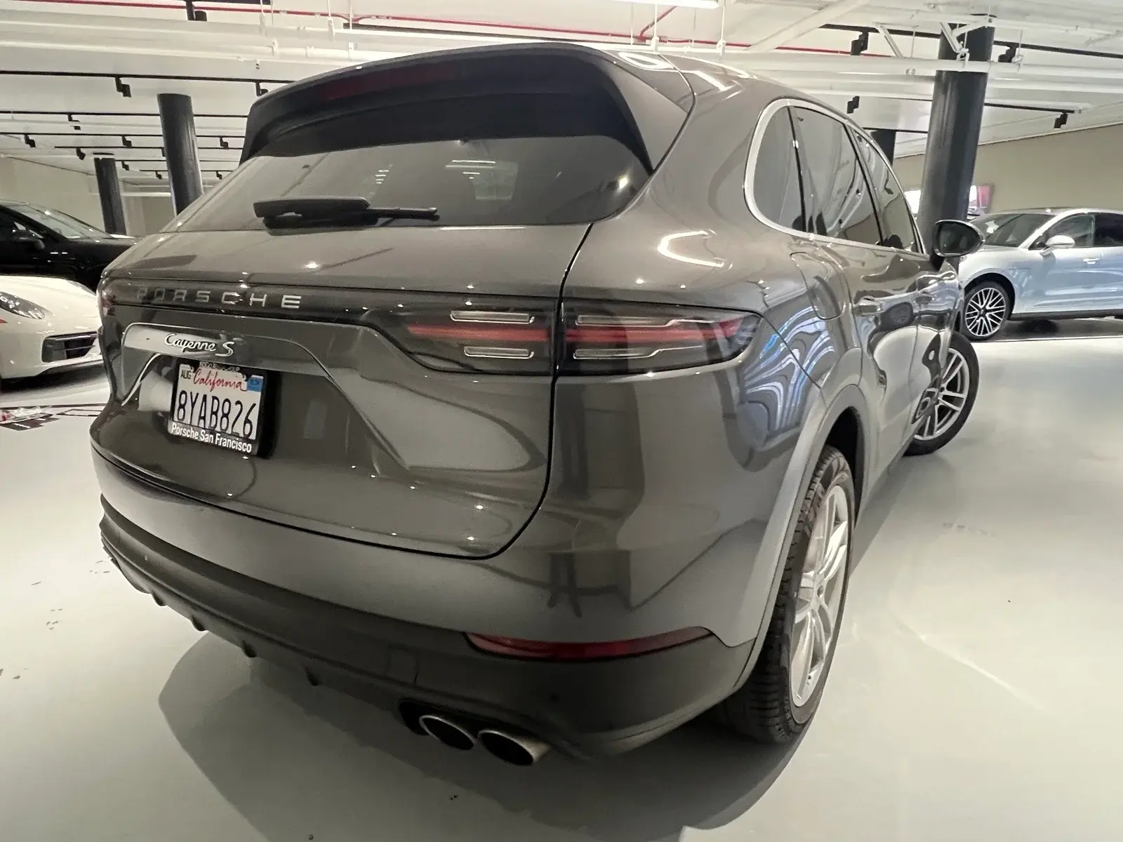2021 Porsche Cayenne S photo 5