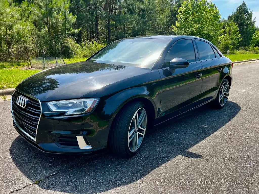 2018 Audi A3 2.0T FWD S tronic Premium's photo