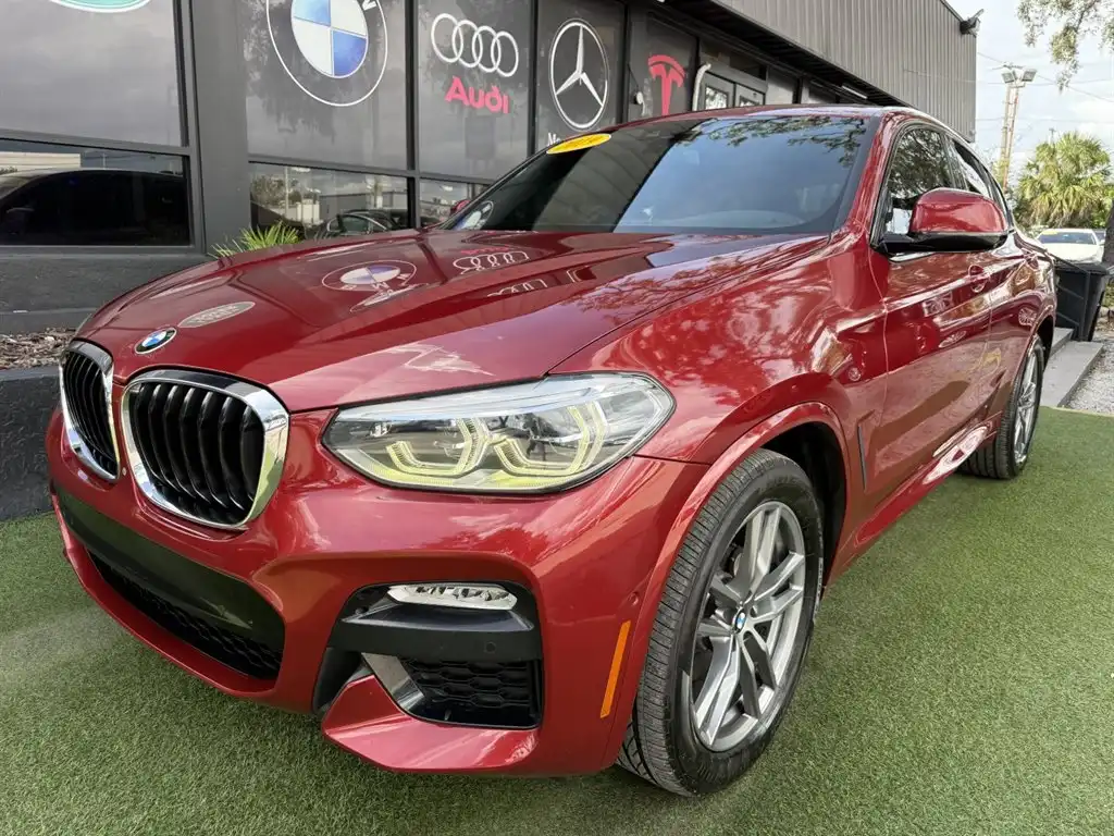 2019 BMW X4 xDrive30i's photo