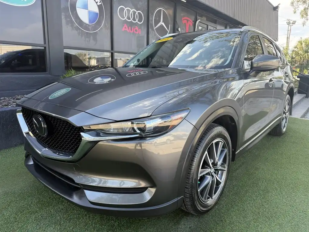2018 Mazda CX-5 Touring auto's photo