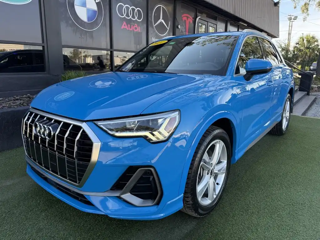 2021 Audi Q3 45 TFSI S Line Premium Plus quattro's photo