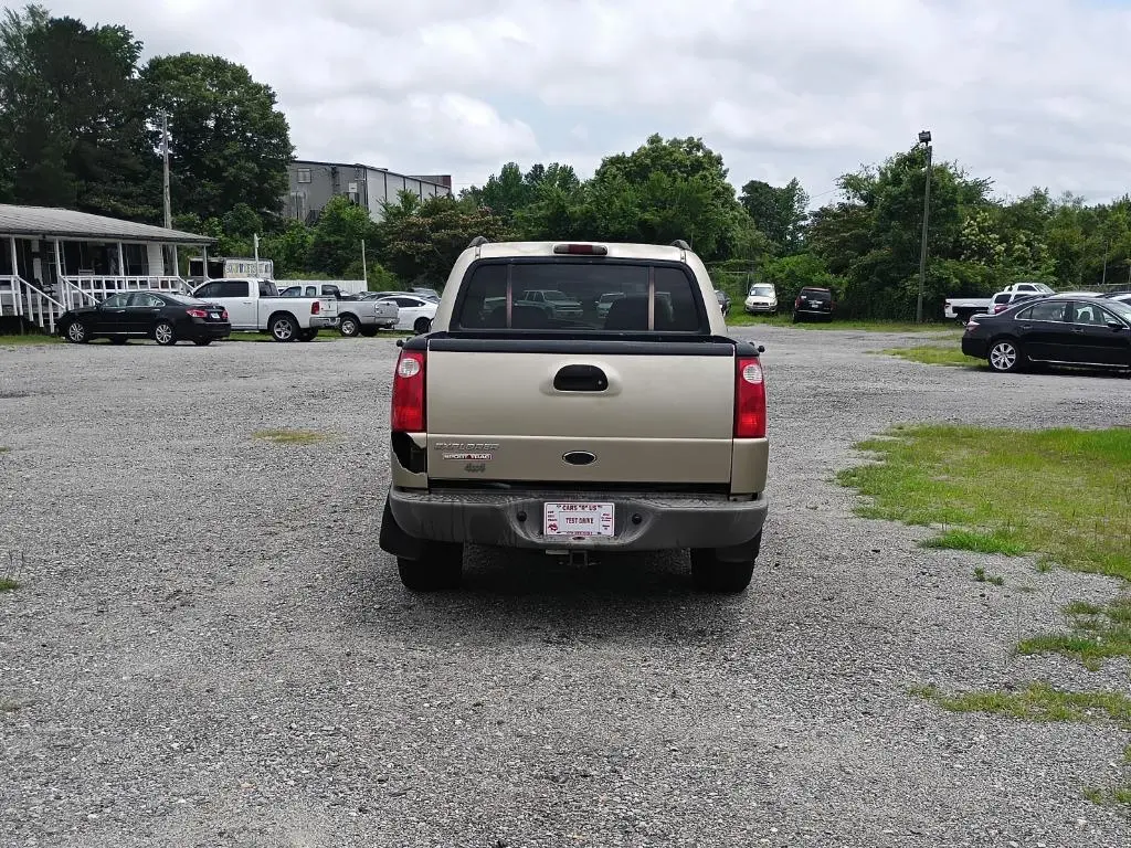 2001 Ford Explorer 4X4 photo 5