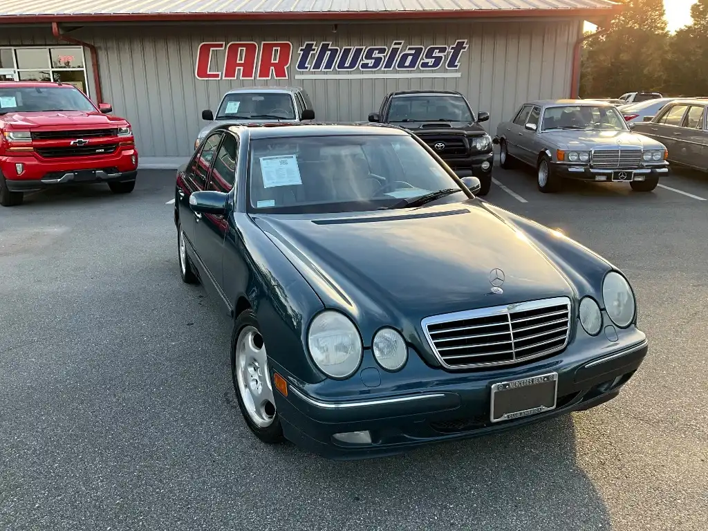 2000 Mercedes-Benz E-Class E 430's photo