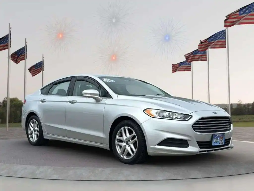 2014 Ford Fusion SE I4 FWD's photo