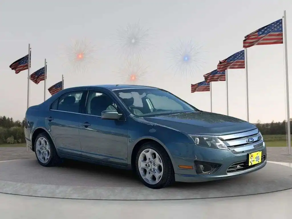 2011 Ford Fusion I-4 SE's photo
