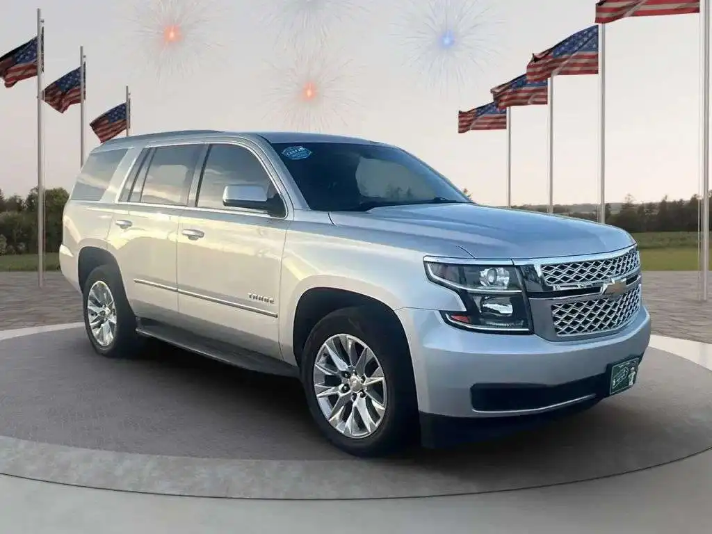 2015 Chevrolet Tahoe LS 2WD's photo