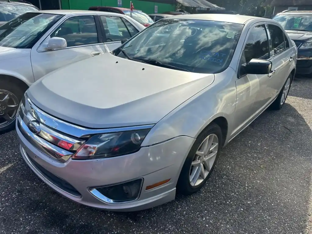 2010 Ford Fusion SEL I-4's photo