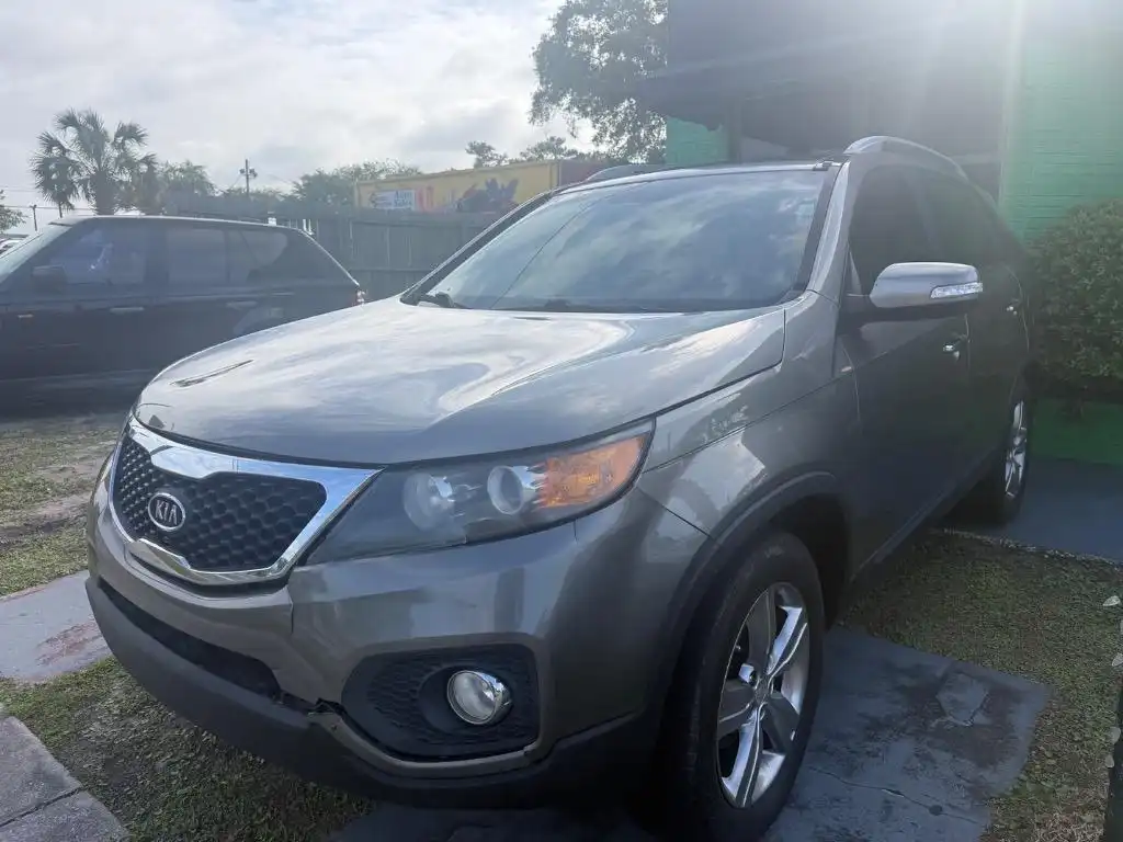 2013 Kia Sorento EX V6 AT's photo