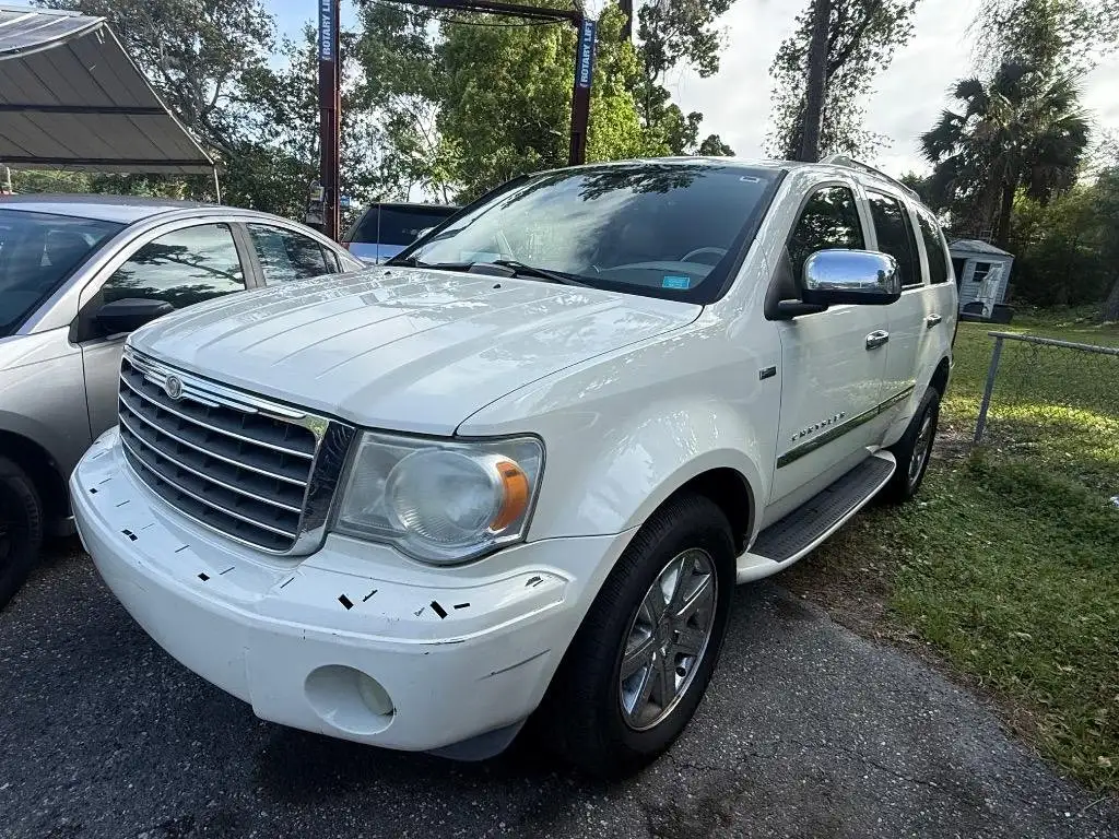 2008 Chrysler Aspen Limited 4x2's photo