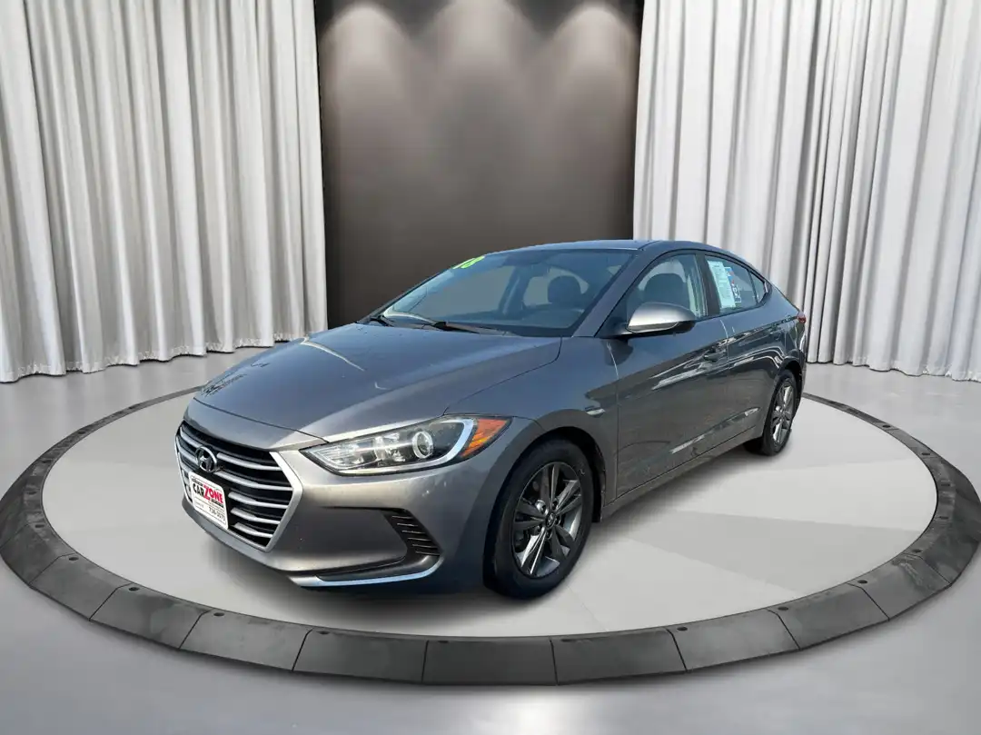 2018 Hyundai Elantra 2.0 SEL A/T SULEZ's photo